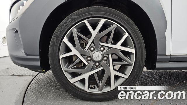 Hyundai Kona из Кореи Encar
