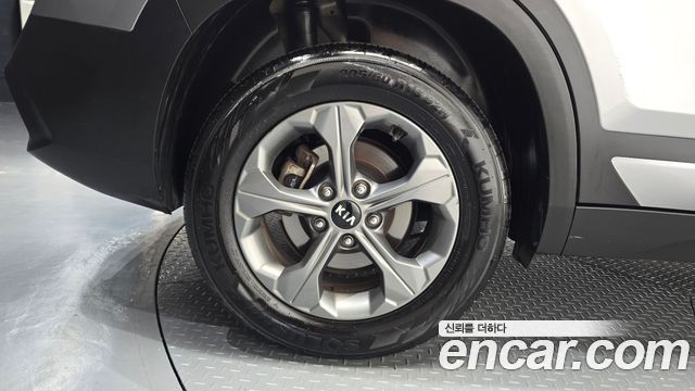 Kia Seltos из Кореи Encar