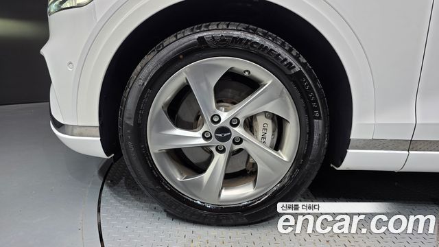Genesis GV70 из Кореи Encar
