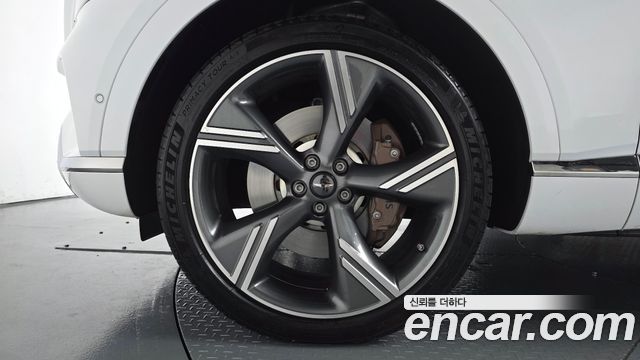 Genesis GV80 из Кореи Encar