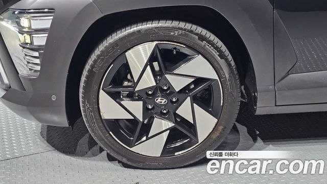 Hyundai Kona из Кореи Encar