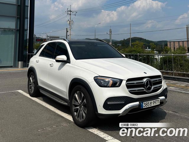 Mercedes-Benz GLE-Class GLE300d 4MATIC — пробег 113 388 км — фото 3 из 5