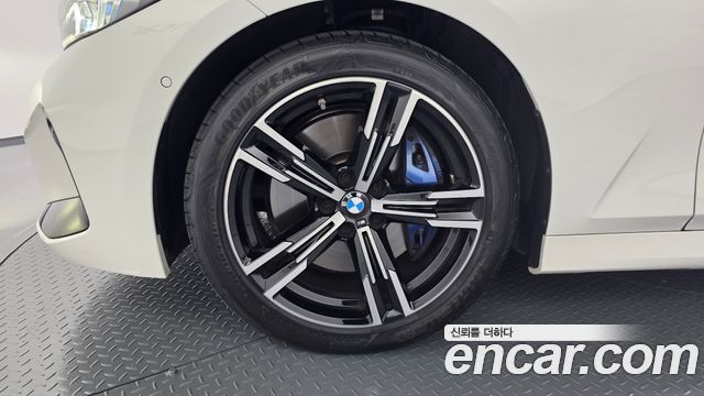 BMW 3-Series из Кореи Encar
