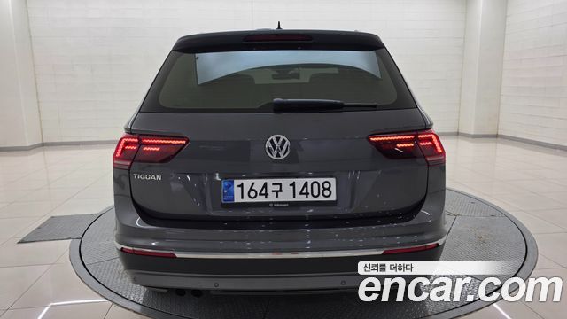 Volkswagen Tiguan из Кореи Encar