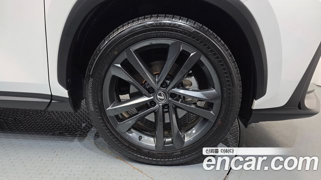 Lexus NX из Кореи Encar