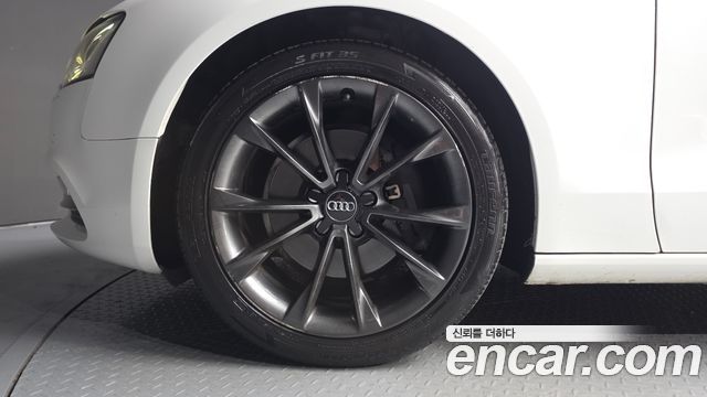 Audi A5 2.0 TFSI Quattro 8T3 — пробег 124 732 км