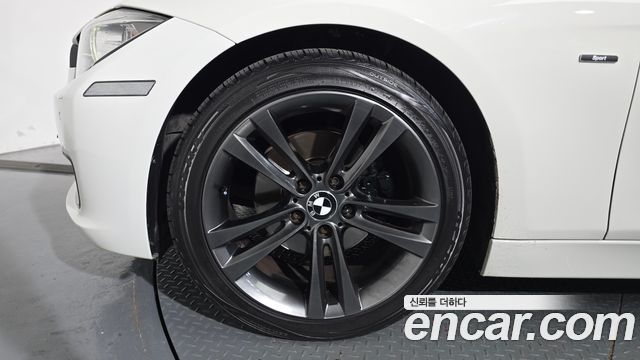 BMW 3-Series из Кореи Encar