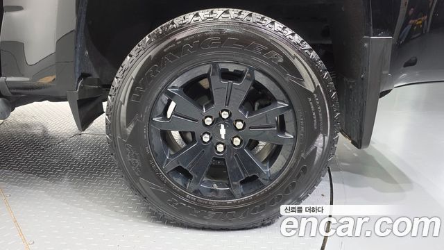 Chevrolet (Daewoo) Colorado 3.6 Z71-X Midnight 4WD — пробег 32 061 км