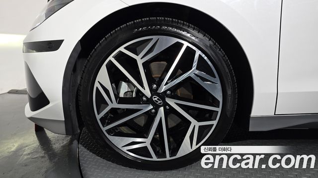 Hyundai Ioniq6 Long Range AWD Exclusive + — пробег 31 058 км — фото 5 из 5