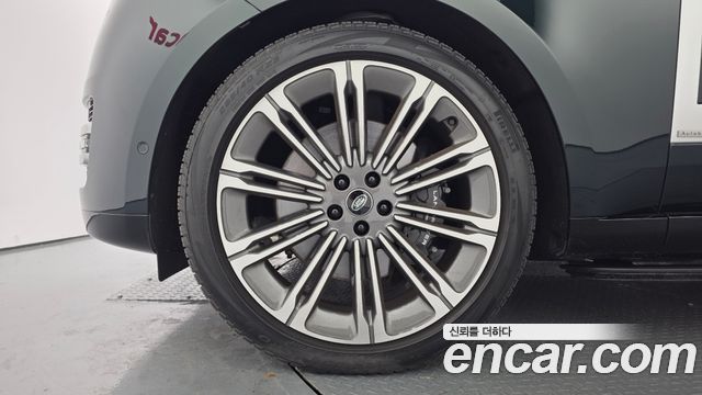 Land Rover Range Rover P530 Autobiography Long Wheel Base — пробег 11 380 км