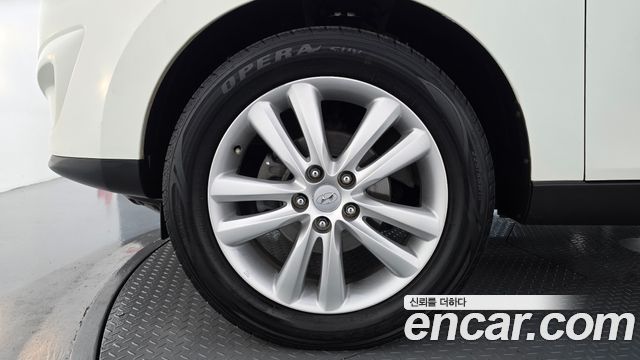 Hyundai Tucson Diesel 2WD LX20 Premier — пробег 158 266 км — фото 5 из 5