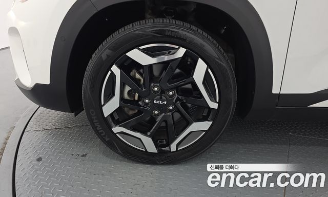 Kia Seltos из Кореи Encar