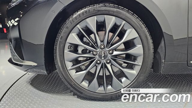 Kia K8 из Кореи Encar