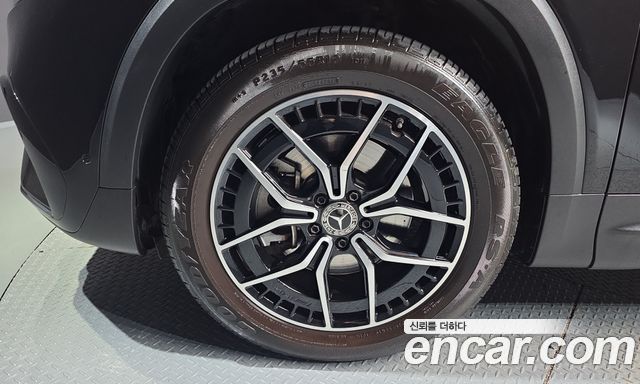 Mercedes-Benz EQB EQB300 4MATIC AMG Line — пробег 56 346 км — фото 5 из 5