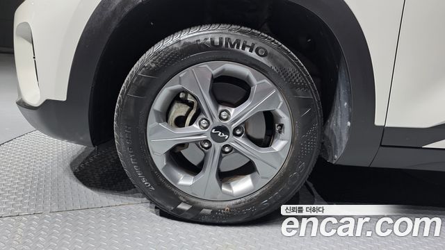 Kia Seltos из Кореи Encar