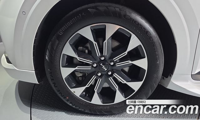 Kia Carnival Gasoline 4-Seater Hi-Limousine Signature — пробег 71 824 км — фото 5 из 5