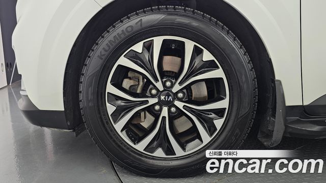 Kia Carnival Diesel 9-Seater Noblesse — пробег 135 545 км — фото 5 из 5