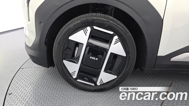 Kia EV3 из Кореи Encar