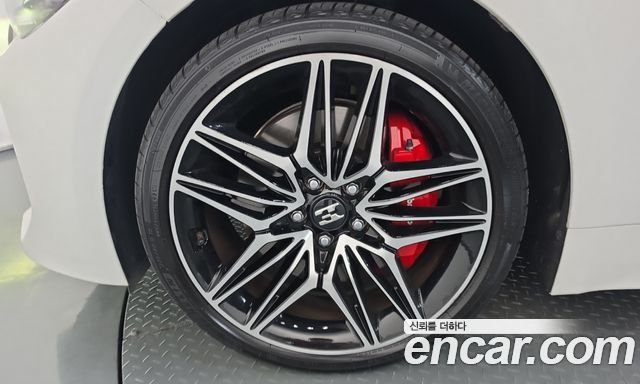 Kia Stinger из Кореи Encar