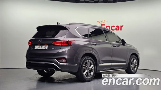 Hyundai Santafe Diesel 2.2 4WD Inspiration — пробег 110 243 км — фото 2 из 5