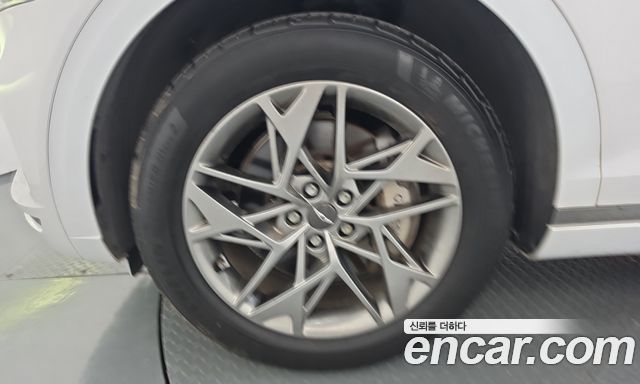 Genesis GV70 из Кореи Encar