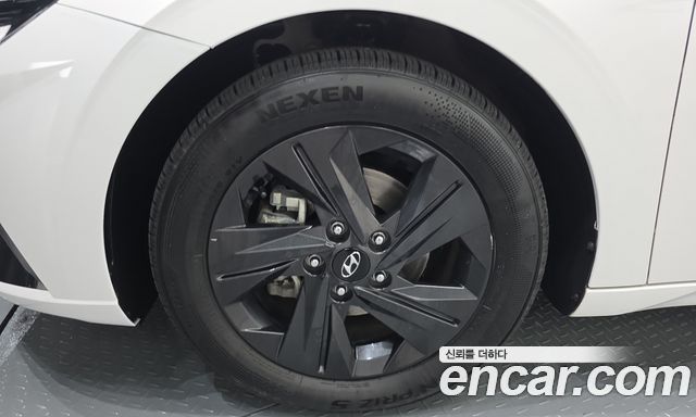 Hyundai AVANTE Smart — пробег 57 789 км — фото 5 из 5