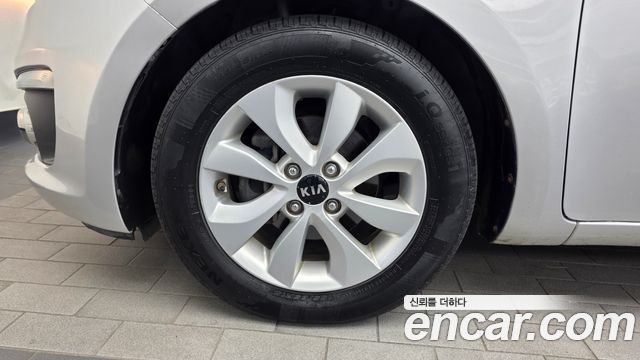 Kia pride из Кореи Encar