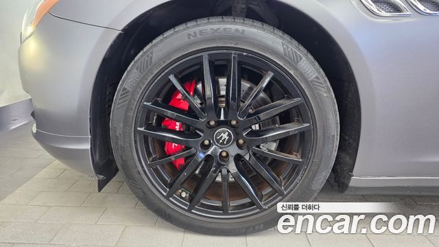 Maserati Quattroporte из Кореи Encar