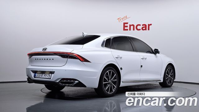 Hyundai Grandeur из Кореи Encar