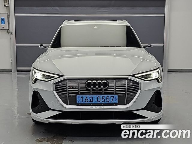 Audi e-tron из Кореи Encar