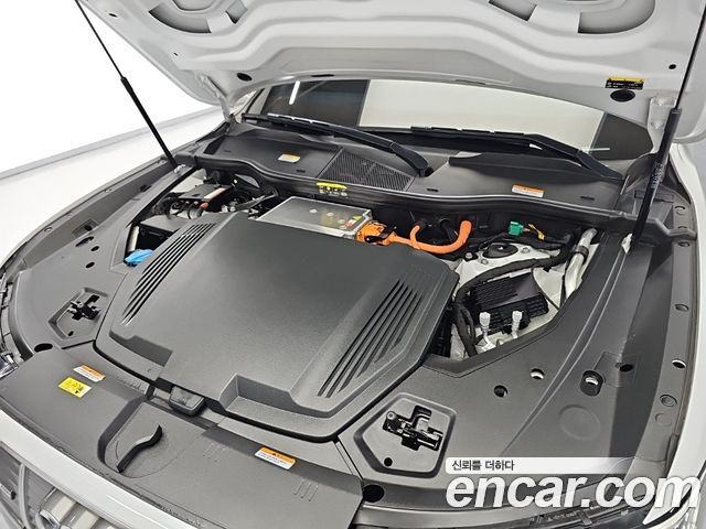 Audi e-tron из Кореи Encar