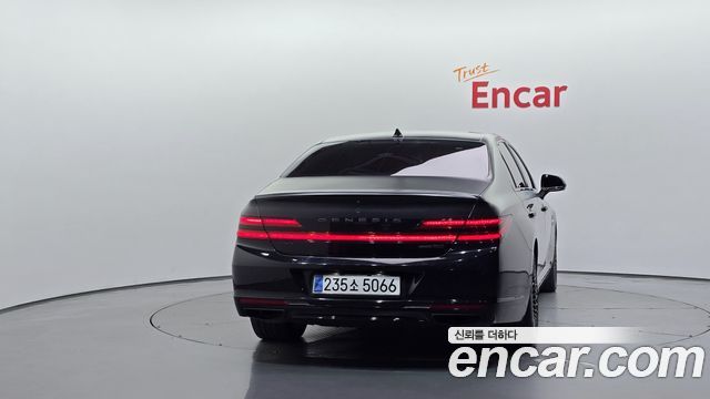 Genesis G90 из Кореи Encar