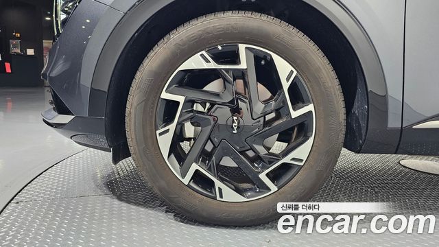 Kia Sportage Gasoline 1.6 Turbo 2WD Nobleless — пробег 16 846 км — фото 5 из 5