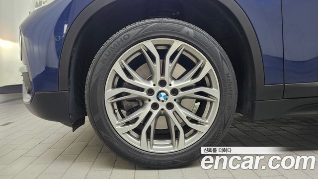 BMW X1 xDrive 20d Joy — пробег 66 504 км — фото 5 из 5
