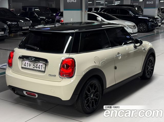 Mini Cooper из Кореи Encar