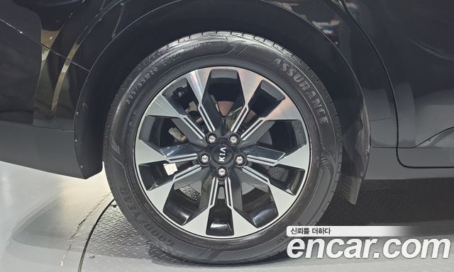 Kia Carnival Diesel 9-Seater Noblesse — пробег 87 437 км — фото 5 из 5
