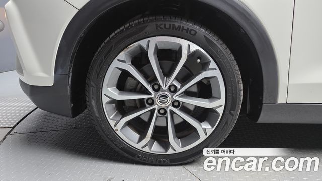 Ssangyong TIBOLI из Кореи Encar