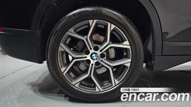 BMW X1 из Кореи Encar