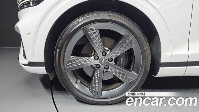 Genesis GV70 из Кореи Encar