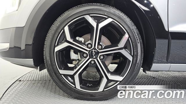 Kia Niro Prestige — пробег 77 114 км — фото 5 из 5