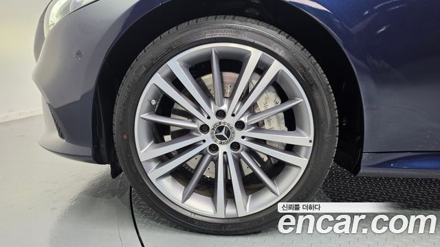 Mercedes-Benz CLS-Class из Кореи Encar