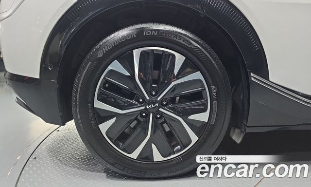 Kia EV6 из Кореи Encar