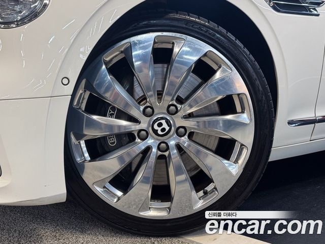Bentley Flying Spur из Кореи Encar
