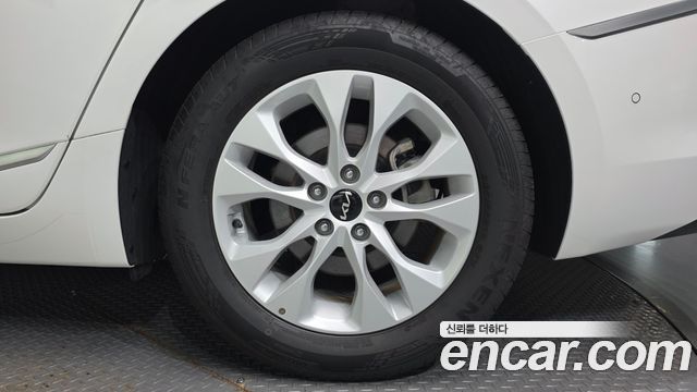 Kia K8 из Кореи Encar