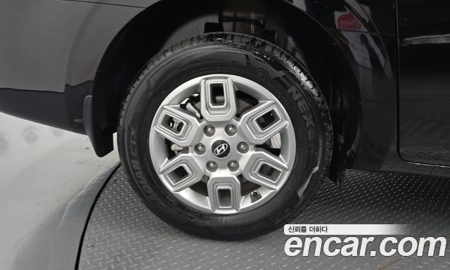Hyundai Staria из Кореи Encar