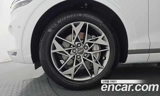 Genesis GV70 2.5T Gasoline AWD — пробег 41 728 км — фото 5 из 5