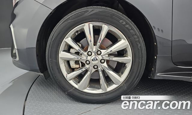 Kia Carnival 9-Seater Noblesse — пробег 86 439 км — фото 5 из 5