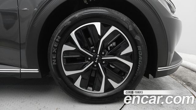 Kia EV6 из Кореи Encar