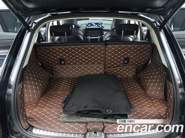 Genesis GV70 из Кореи Encar