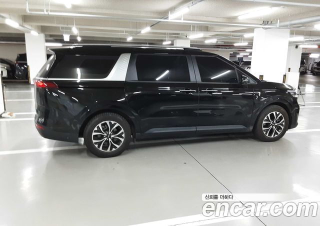 Kia Carnival Diesel 9-Seater Prestige — пробег 140 285 км — фото 5 из 5